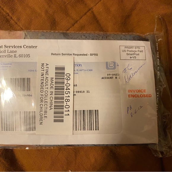 Disney Mickey and Minnie Halloween Outdoor flag. Thomas Kinkade collection - Picture 2 of 2